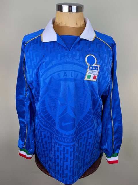 Shirt | Italia | 1995 | Pierluigi Casiraghi | Euro 96 Qualifiers | Signed