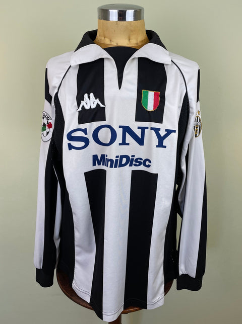 Shirt | Juventus | 1998 | Filippo Inzaghi | vs Bari